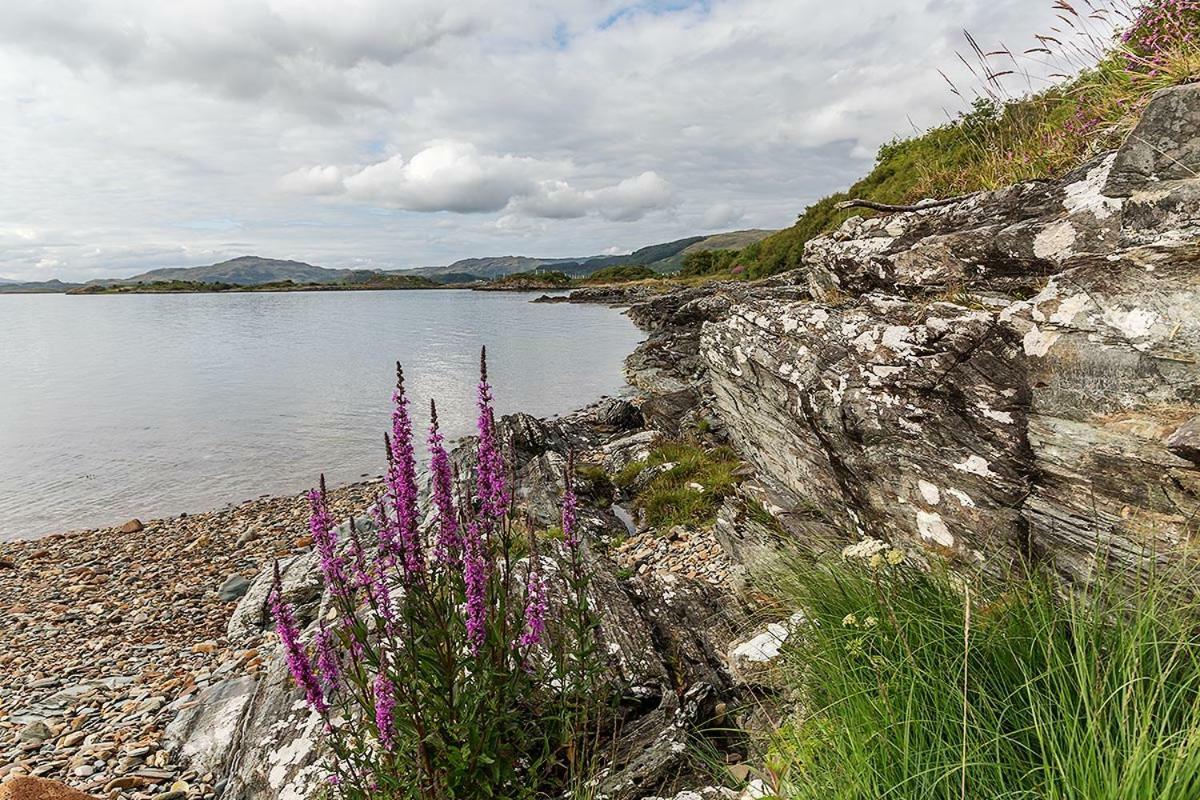 Lunga House Beach Lodges Craobh Haven Eksteriør bilde